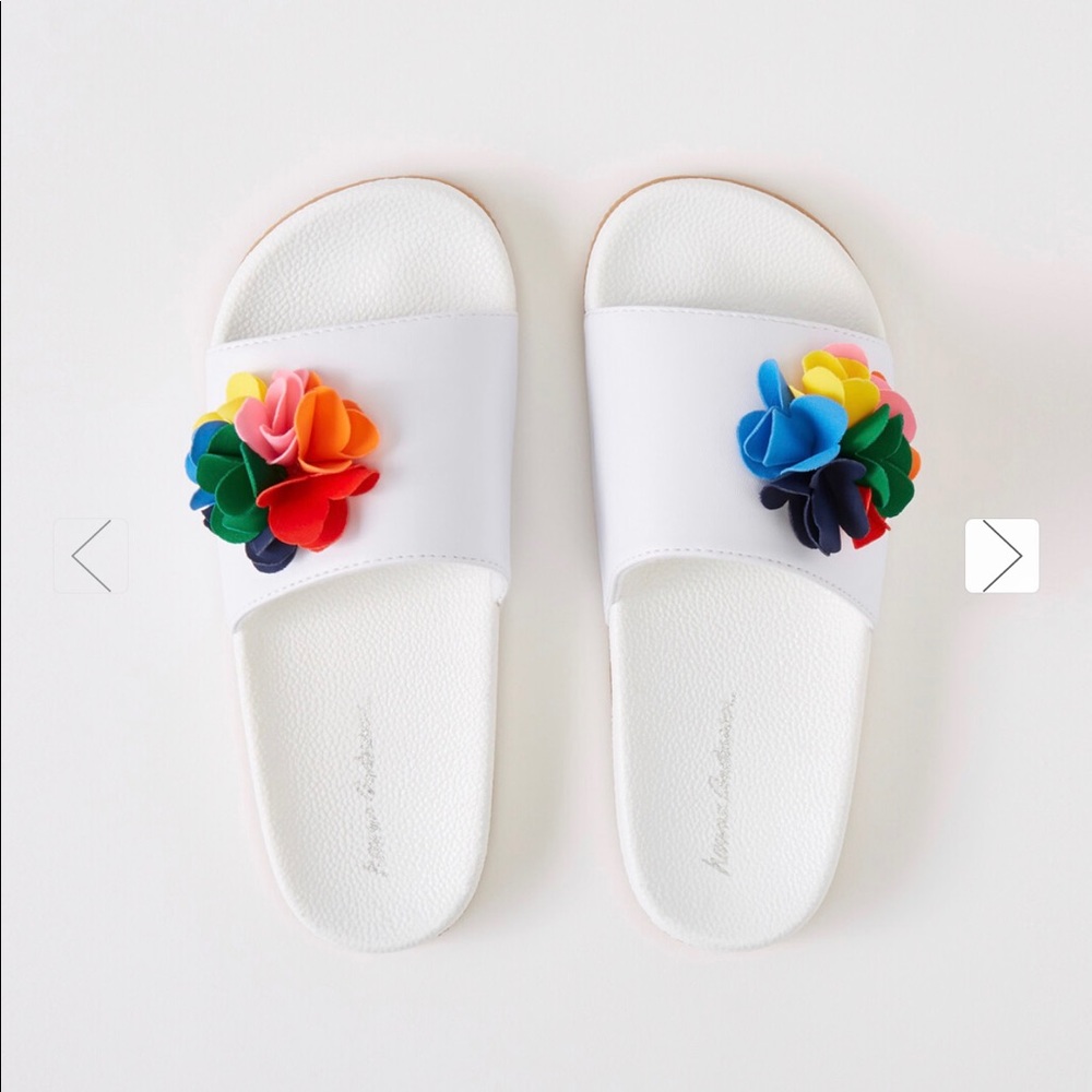 NWT Hanna Andersson white floral sandals